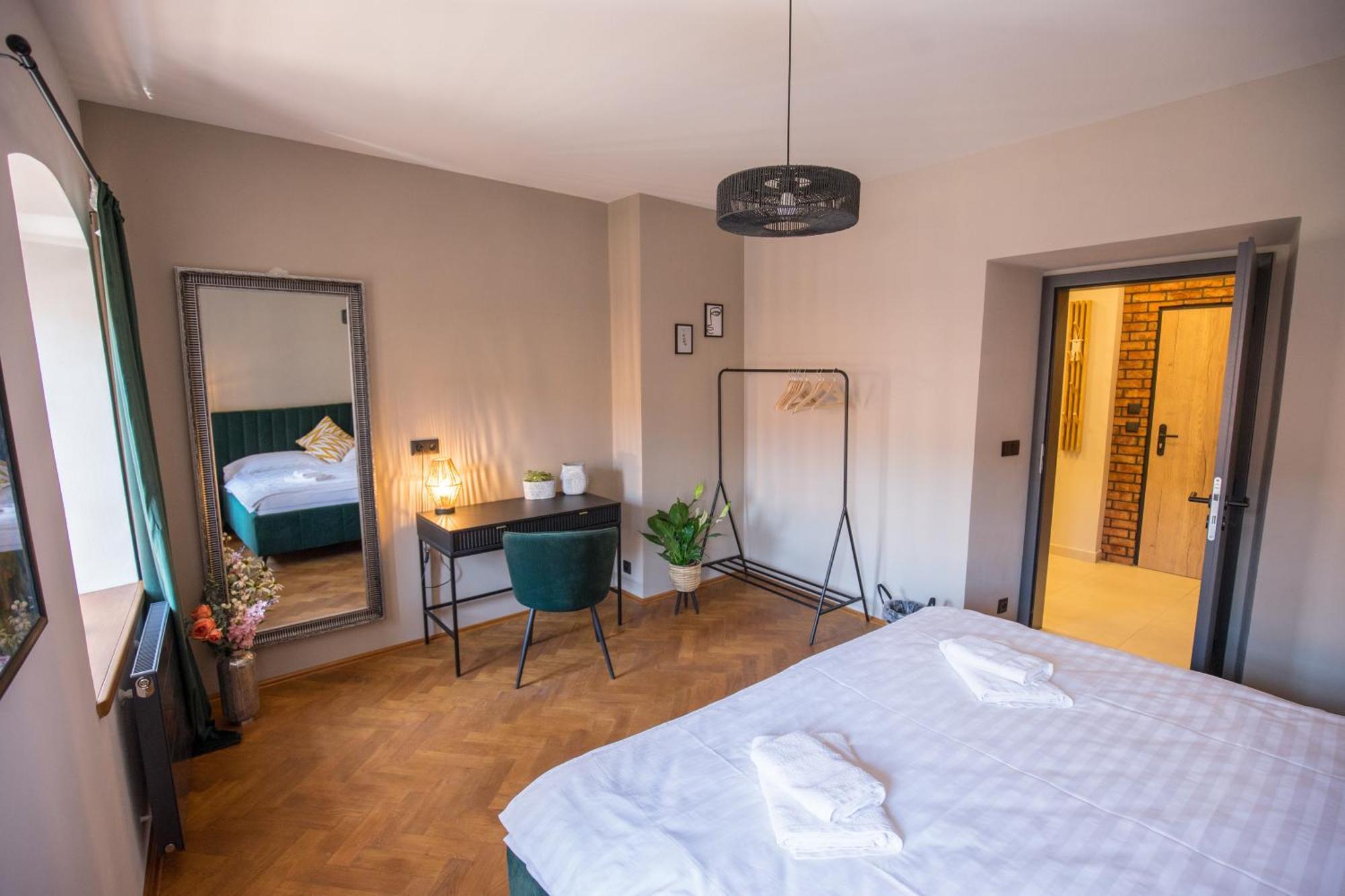 Old Town Living Apartment *